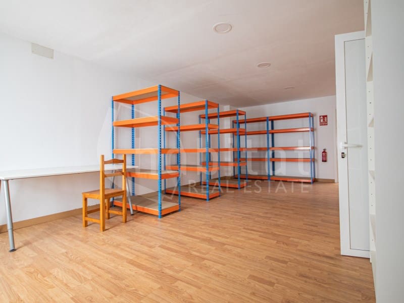 Erhverv til leje i Los Montesinos - € 1.500 (Ref: 9755607)