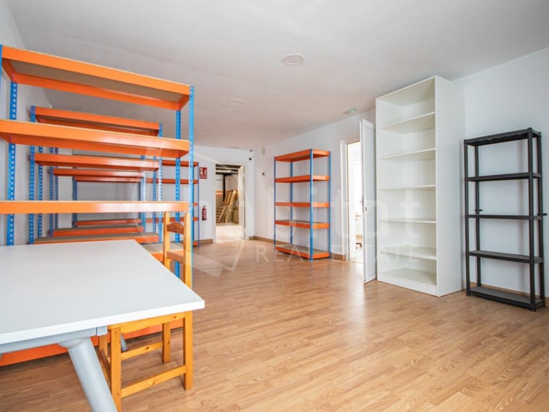 Erhverv til leje i Los Montesinos - € 1.500 (Ref: 9755607)