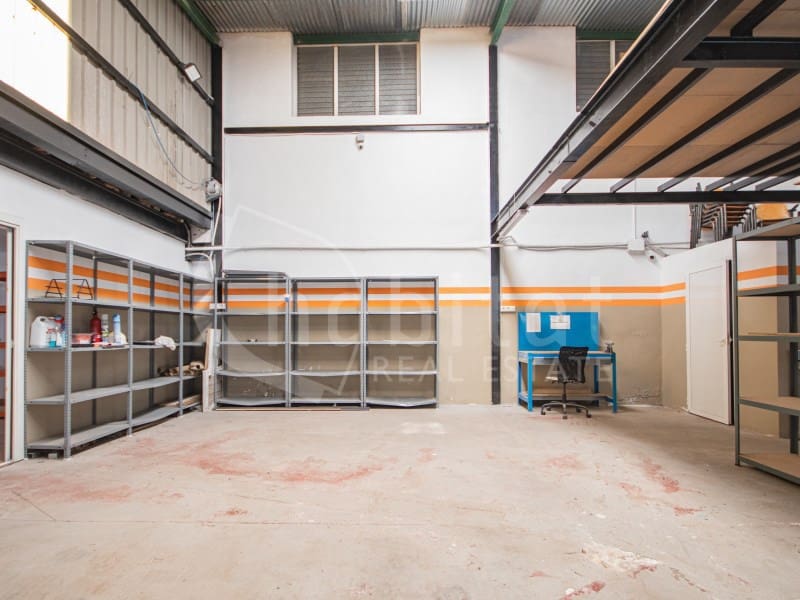 Erhverv til leje i Los Montesinos - € 1.500 (Ref: 9755607)