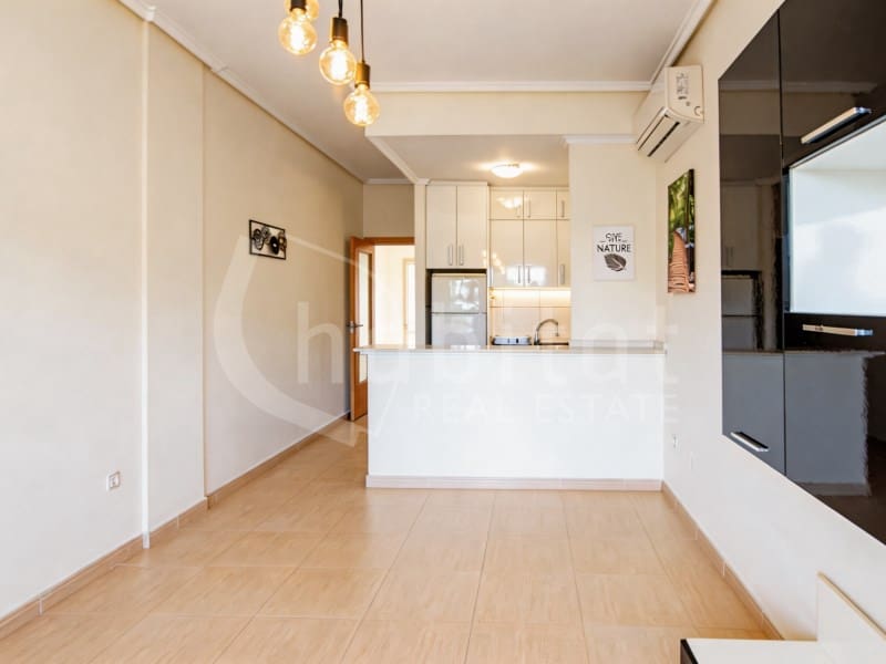 1 sovrum Lägenhet till salu i Los Montesinos med garage - 118 000 € (Ref: 9755608)