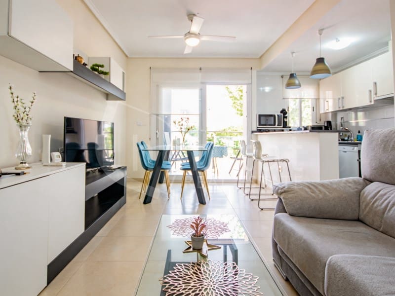 3 quarto Apartamento para venda em Los Montesinos com garagem - 157 000 € (Ref: 9773005)