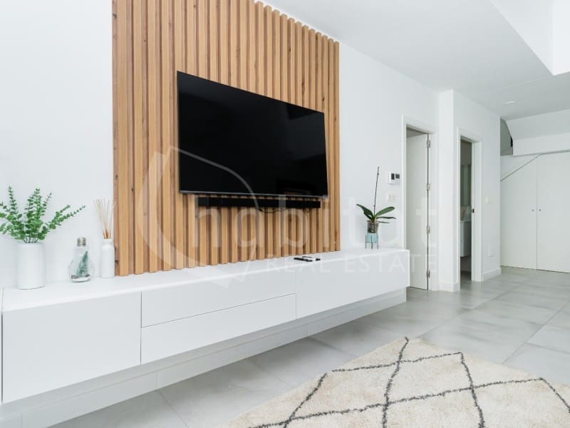 3 bedroom Villa for sale in Los Montesinos with pool - € 449,000 (Ref: 9777847)