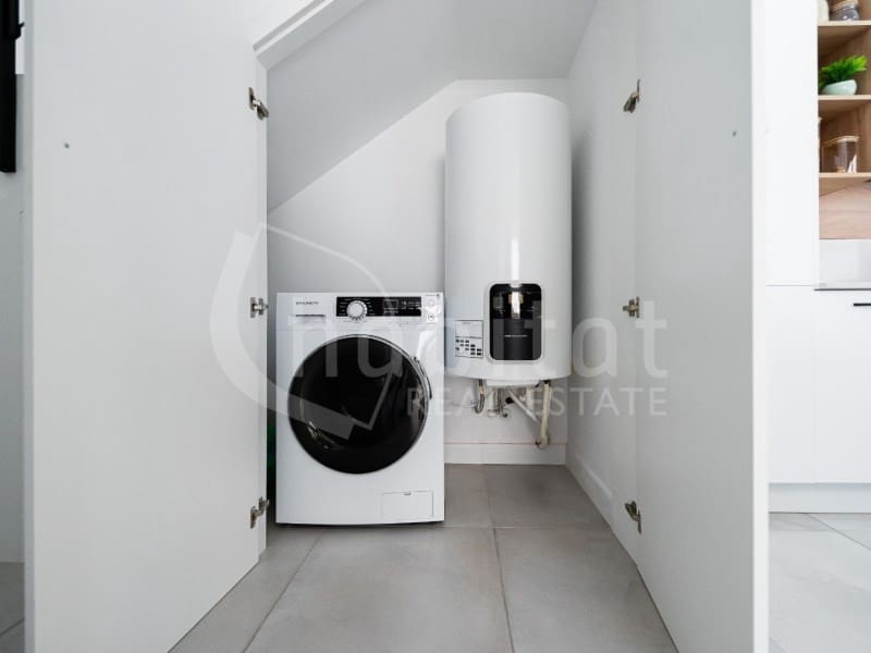 3 bedroom Villa for sale in Los Montesinos with pool - € 449,000 (Ref: 9777847)