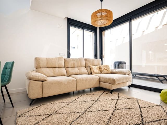 Chalet de 3 habitaciones en Los Montesinos en venta con piscina garaje - 420.000 € (Ref: 9777847)