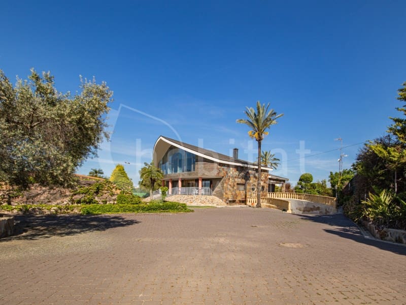 5 chambre Finca/Maison de Campagne à vendre à Los Montesinos avec piscine garage - 1 590 000 € (Ref: 9788254)