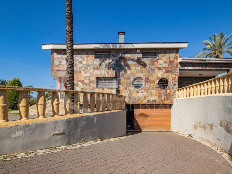 5 chambre Finca/Maison de Campagne à vendre à Los Montesinos avec piscine garage - 1 590 000 € (Ref: 9788254)