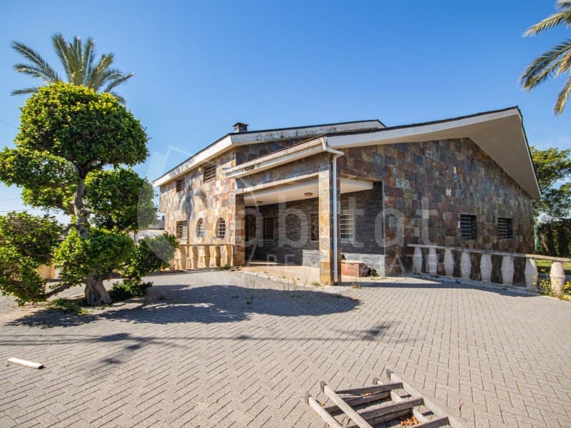 5 chambre Finca/Maison de Campagne à vendre à Los Montesinos avec piscine garage - 1 590 000 € (Ref: 9788254)