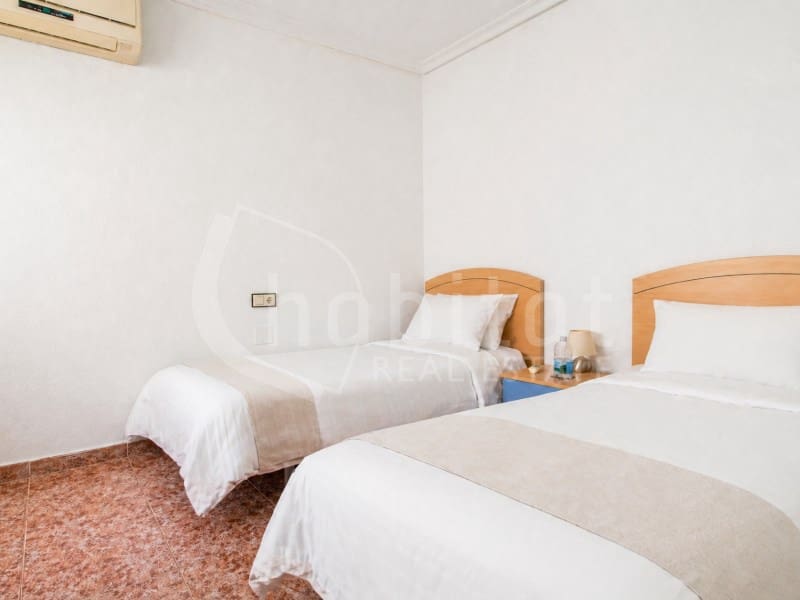 2 slaapkamer Appartement te koop in Los Montesinos - € 134.900 (Ref: 9811414)
