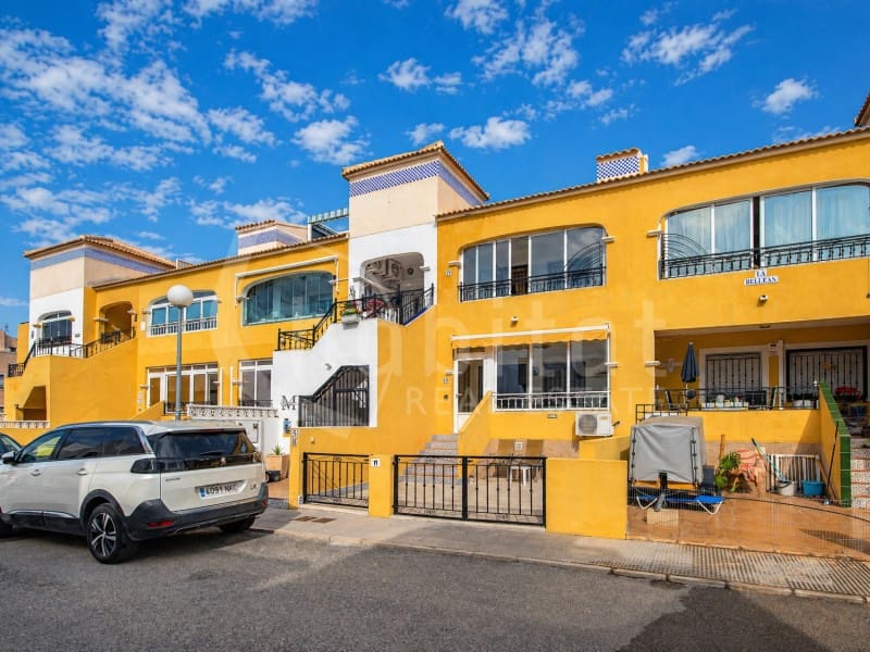 2 slaapkamer Appartement te koop in Los Montesinos - € 134.900 (Ref: 9811414)