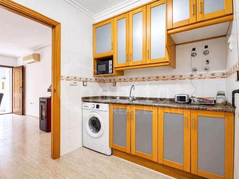 3 slaapkamer Huis te koop in Los Montesinos - € 186.500 (Ref: 9817877)