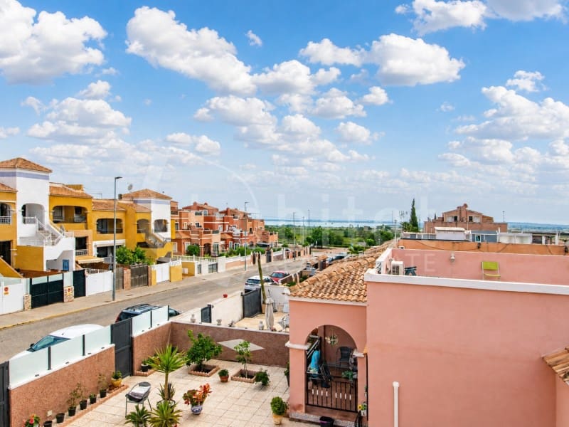 3 slaapkamer Huis te koop in Los Montesinos - € 186.500 (Ref: 9817877)