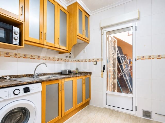 3 slaapkamer Huis te koop in Los Montesinos - € 186.500 (Ref: 9817877)