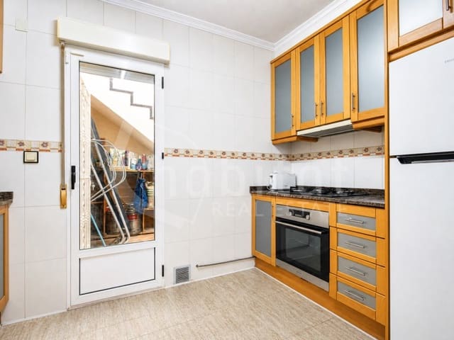 3 slaapkamer Huis te koop in Los Montesinos - € 186.500 (Ref: 9817877)