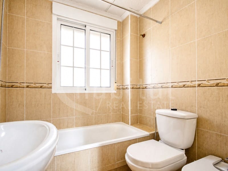 3 quarto Moradia para venda em Los Montesinos - 220 000 € (Ref: 9833609)