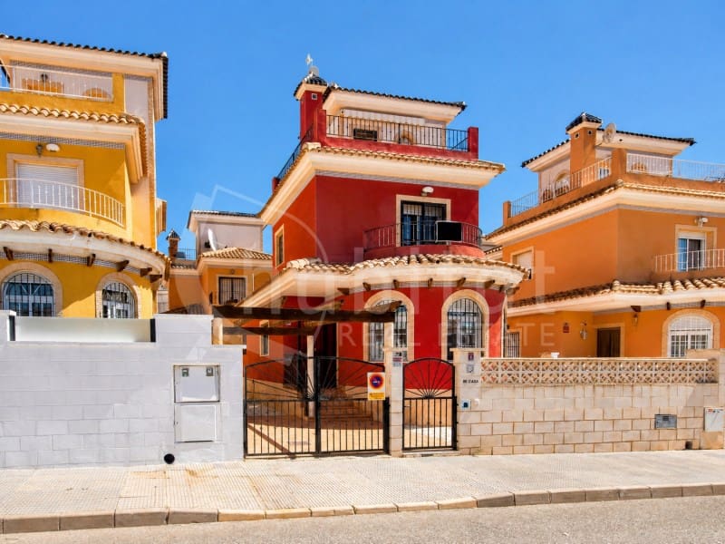 3 quarto Moradia para venda em Los Montesinos - 220 000 € (Ref: 9833609)