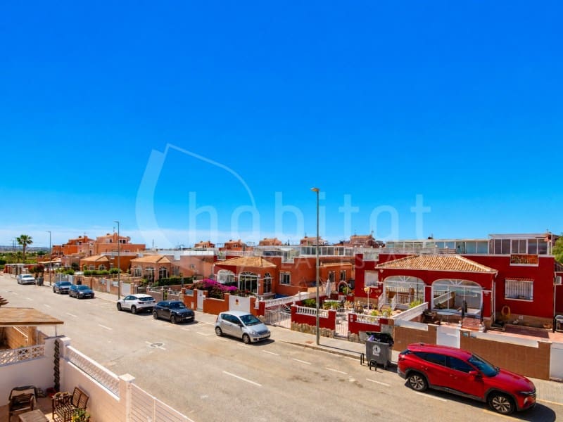 3 quarto Moradia para venda em Los Montesinos - 220 000 € (Ref: 9833609)