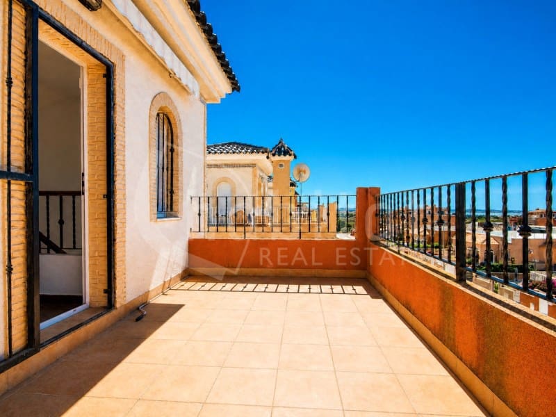 3 quarto Moradia para venda em Los Montesinos - 220 000 € (Ref: 9833609)