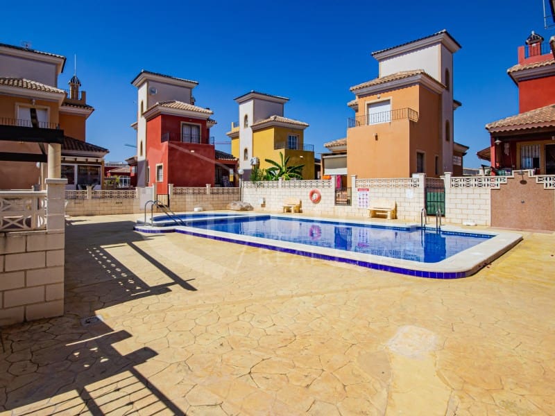 3 quarto Moradia para venda em Los Montesinos - 220 000 € (Ref: 9833609)