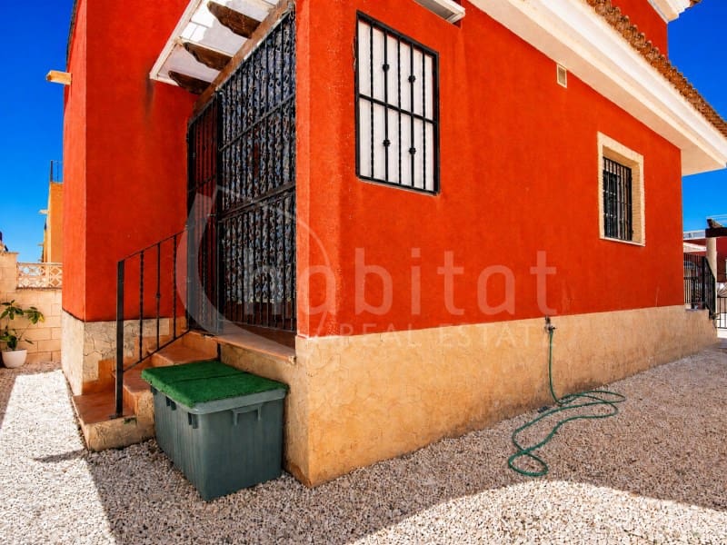 3 quarto Moradia para venda em Los Montesinos - 220 000 € (Ref: 9833609)