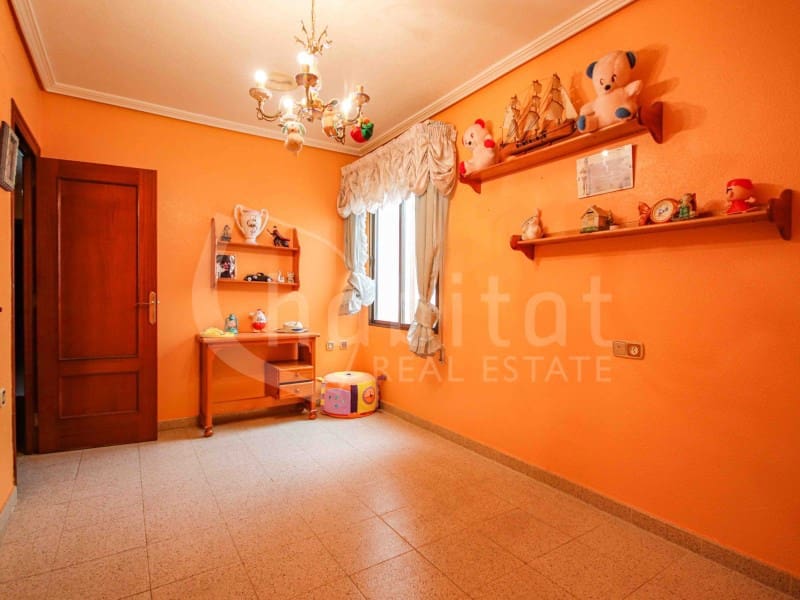 Pareado de 5 habitaciones en Los Montesinos en venta con garaje - 309.000 € (Ref: 9833611)