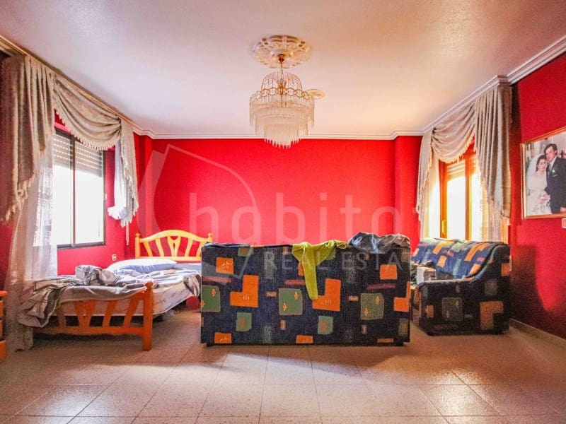Pareado de 5 habitaciones en Los Montesinos en venta con garaje - 309.000 € (Ref: 9833611)