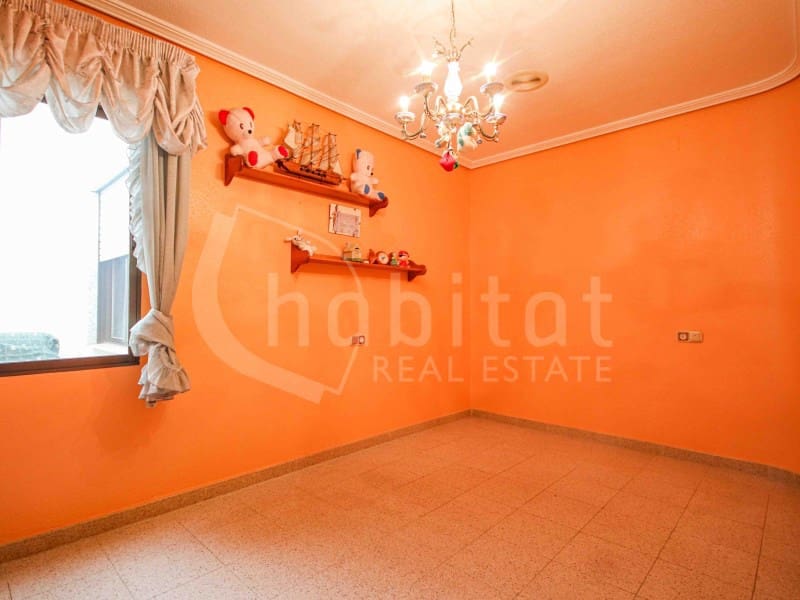 Pareado de 5 habitaciones en Los Montesinos en venta con garaje - 309.000 € (Ref: 9833611)