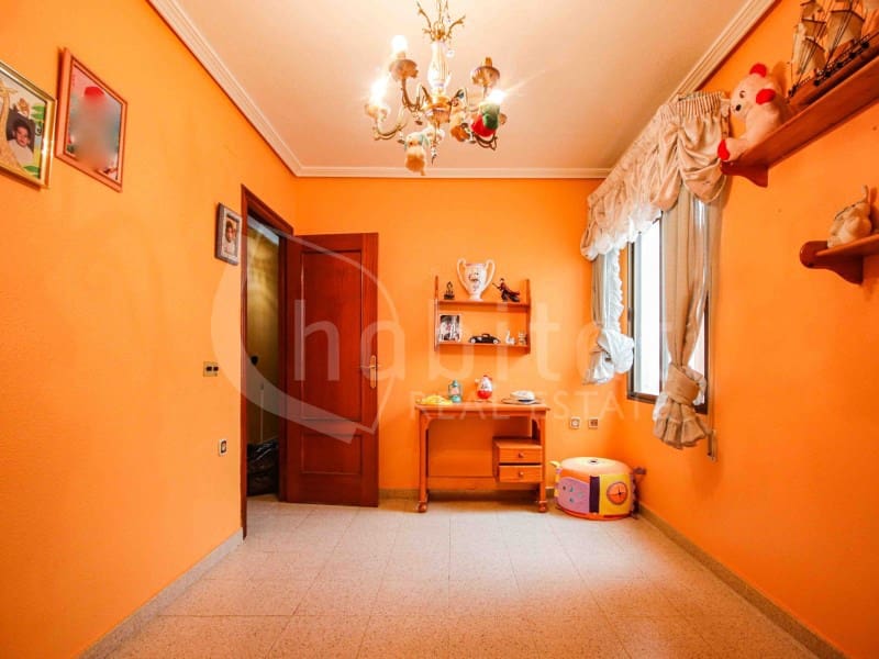 Pareado de 5 habitaciones en Los Montesinos en venta con garaje - 309.000 € (Ref: 9833611)