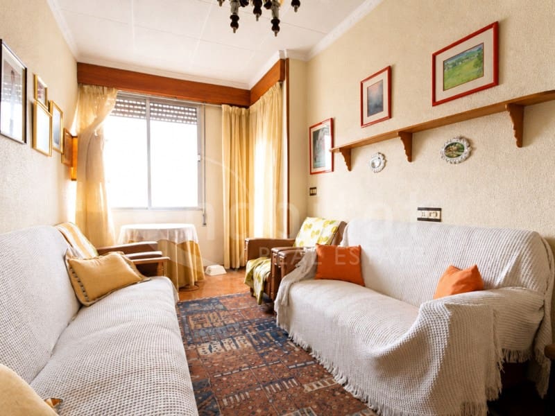 Casa de 5 habitaciones en Los Montesinos en venta con garaje - 393.000 € (Ref: 9842755)