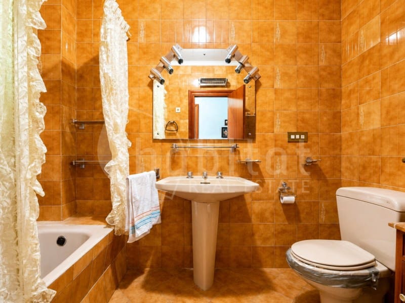 Casa de 5 habitaciones en Los Montesinos en venta con garaje - 393.000 € (Ref: 9842755)
