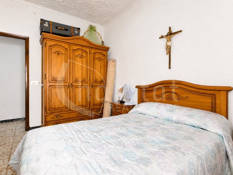 4 bedroom Townhouse for sale in Los Montesinos with garage - € 235,000 (Ref: 9842756)