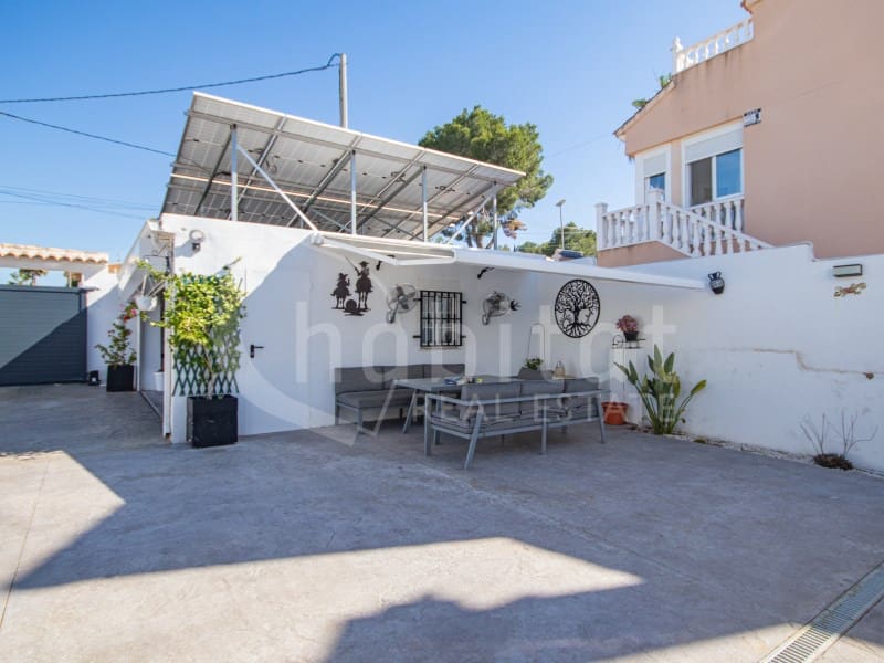 4 Zimmer Villa zu verkaufen in Orihuela mit Pool Garage - 485.000 € (Ref: 9850986)
