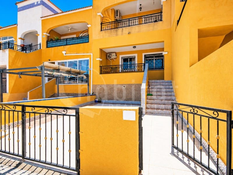 2 bedroom Apartment for sale in Los Montesinos - € 125,000 (Ref: 9855391)