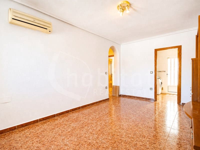 2 bedroom Apartment for sale in Los Montesinos - € 125,000 (Ref: 9855391)