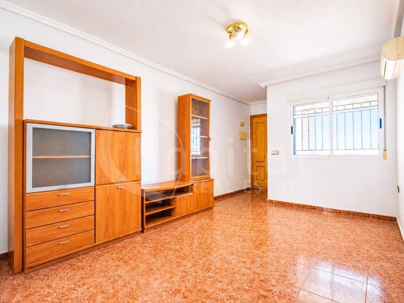 2 bedroom Apartment for sale in Los Montesinos - € 125,000 (Ref: 9855391)