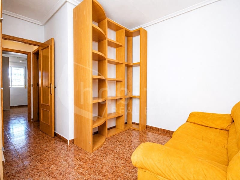 2 bedroom Apartment for sale in Los Montesinos - € 125,000 (Ref: 9855391)