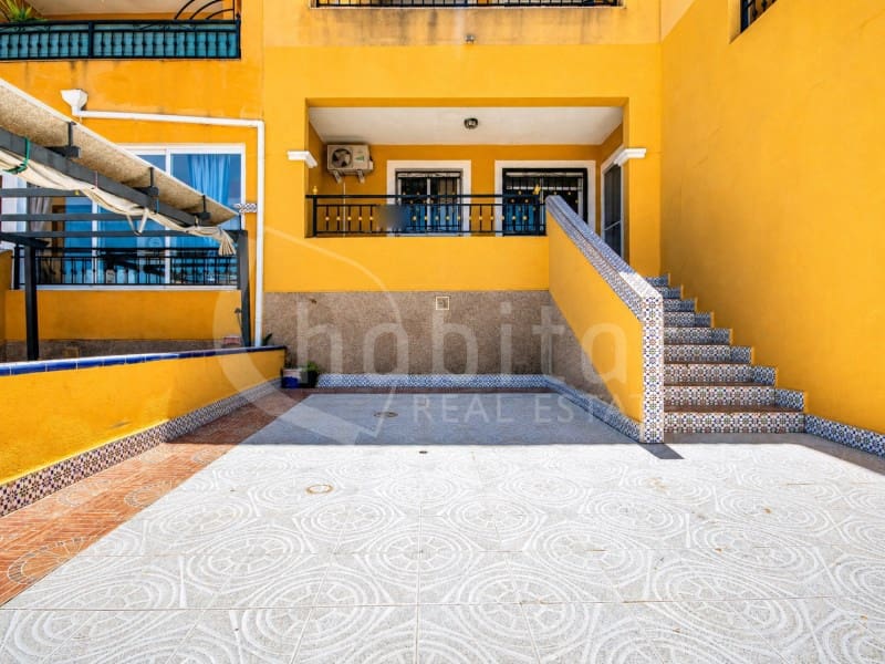 2 bedroom Apartment for sale in Los Montesinos - € 125,000 (Ref: 9855391)