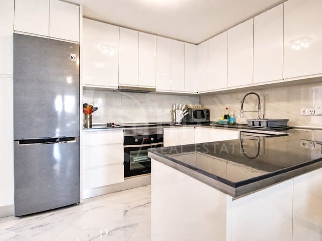 2 quarto Casa em Banda para venda em Los Montesinos com piscina - 280 000 € (Ref: 9892281)