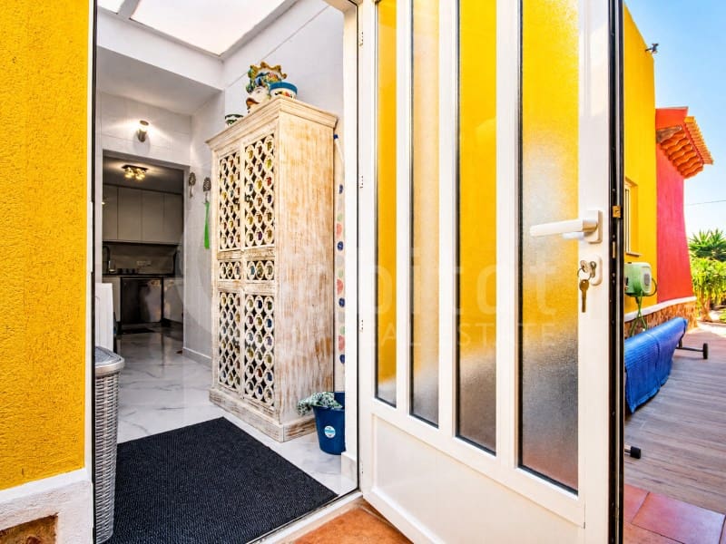 2 quarto Casa em Banda para venda em Los Montesinos com piscina - 280 000 € (Ref: 9892281)