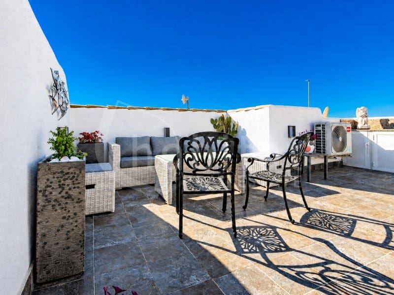 2 quarto Casa em Banda para venda em Los Montesinos com piscina - 280 000 € (Ref: 9892281)