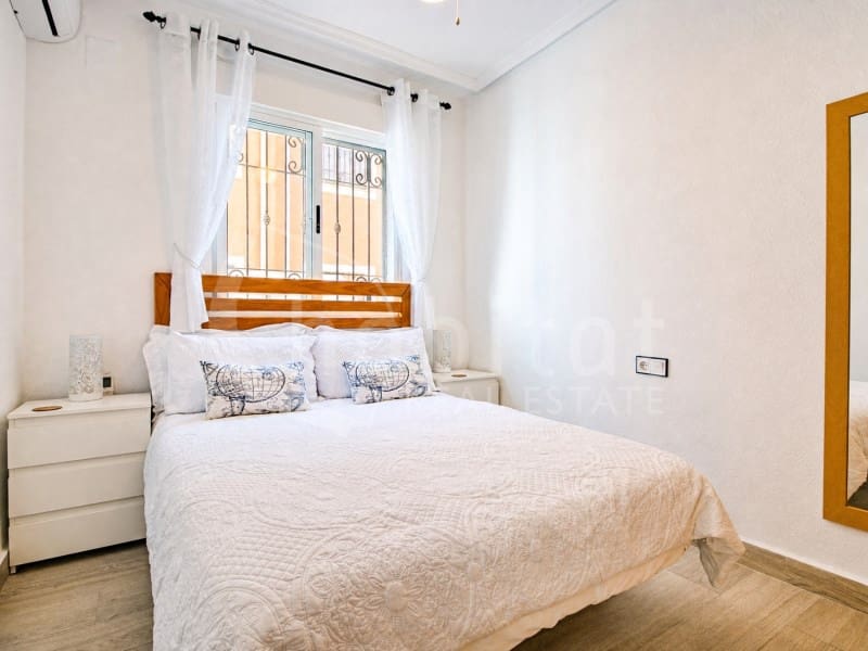 3 soverom Hus til salgs i Los Montesinos - € 220 000 (Ref: 9907511)
