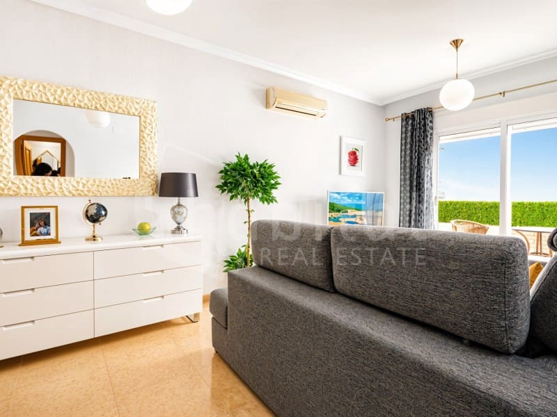 2 bedroom Apartment for sale in Los Montesinos with pool - € 126,900 (Ref: 9920069)