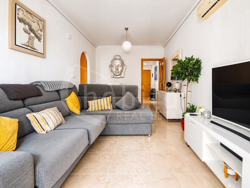 2 bedroom Apartment for sale in Los Montesinos with pool - € 126,900 (Ref: 9920069)