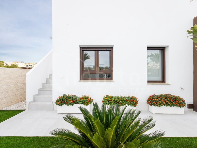 2 quarto Moradia Geminada para venda em Vistabella com piscina garagem - 418 000 € (Ref: 9937806)