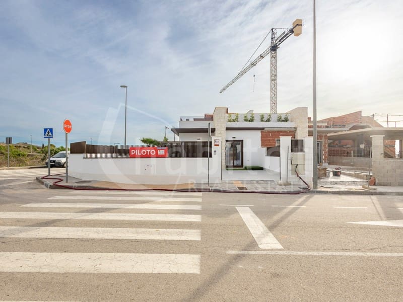 2 quarto Moradia Geminada para venda em Vistabella com piscina garagem - 418 000 € (Ref: 9937806)