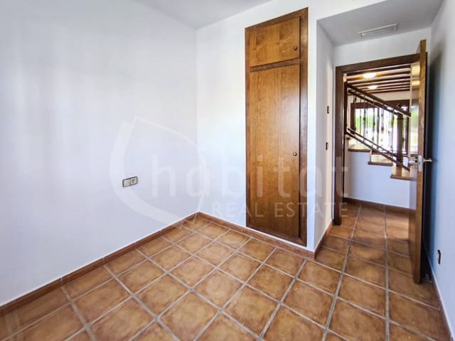 3 sovrum Hus till salu i Algorfa med pool garage - 235 000 € (Ref: 9949389)