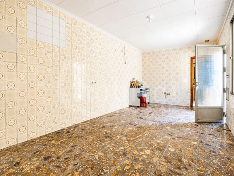 3 slaapkamer Huis te koop in Los Montesinos met garage - € 209.900 (Ref: 9974990)