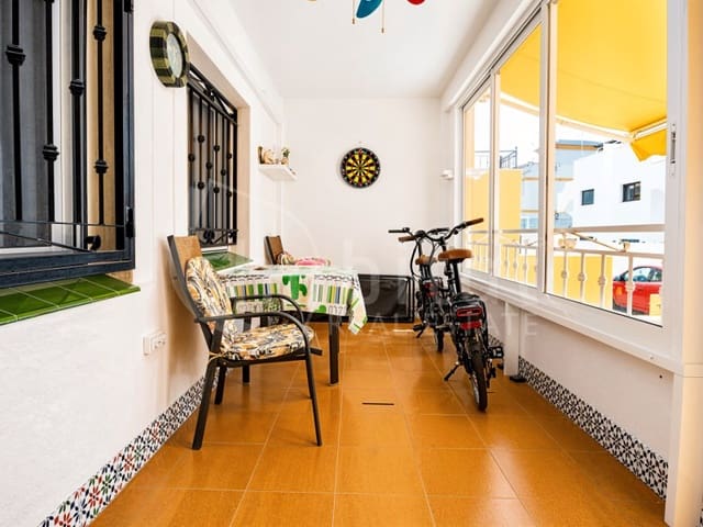 2 slaapkamer Appartement te koop in Los Montesinos met zwembad - € 130.000 (Ref: 9976908)