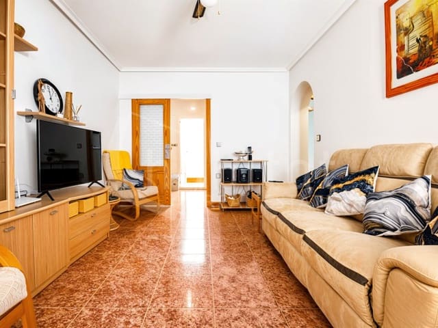 2 slaapkamer Appartement te koop in Los Montesinos met zwembad - € 130.000 (Ref: 9976908)