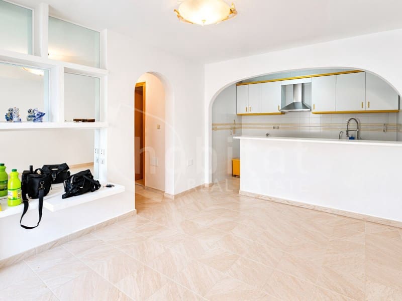 Casa de 3 habitaciones en Torrevieja en venta con piscina - 147.000 € (Ref: 9978478)