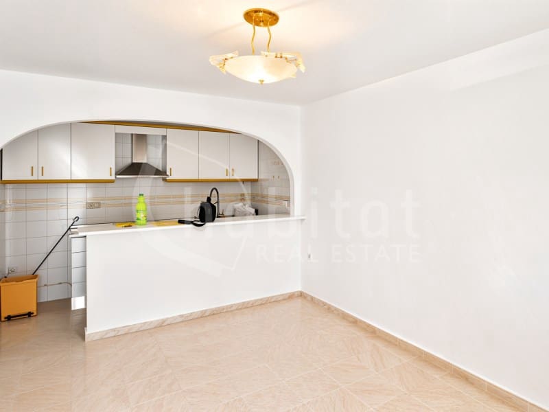 Casa de 3 habitaciones en Torrevieja en venta con piscina - 147.000 € (Ref: 9978478)